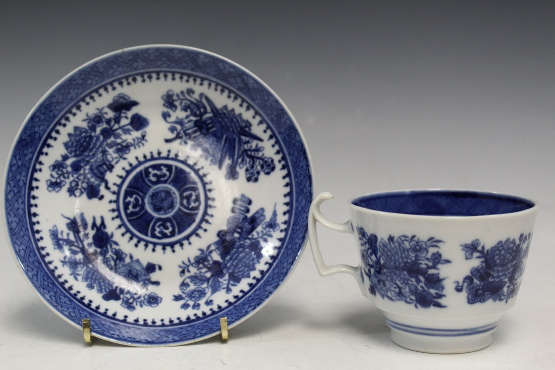Chinese Export Fitzhugh Blue and White Porcelain Tea Cup and Saucer (1 of 7)