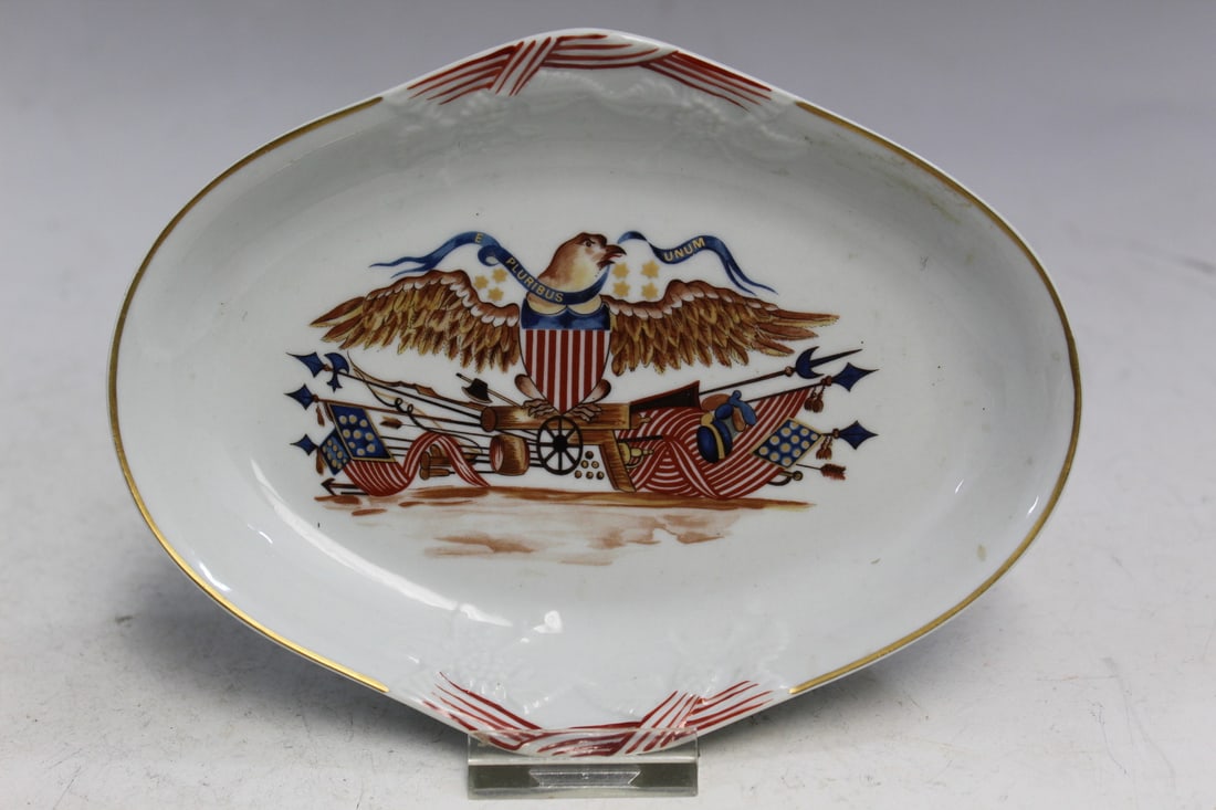 Mottahedeh Chinese Export Armorial Style Eagle Porcelain Dish (1 of 5)