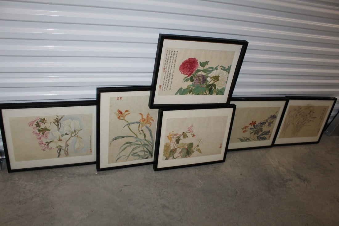 Group of Six Chinese Color Prints of Wang Hui's Flowers Paintings: Group of Six Chinese Color Prints of Wang Hui's Flowers Paintings. Frame 52x42 cm. As Is.