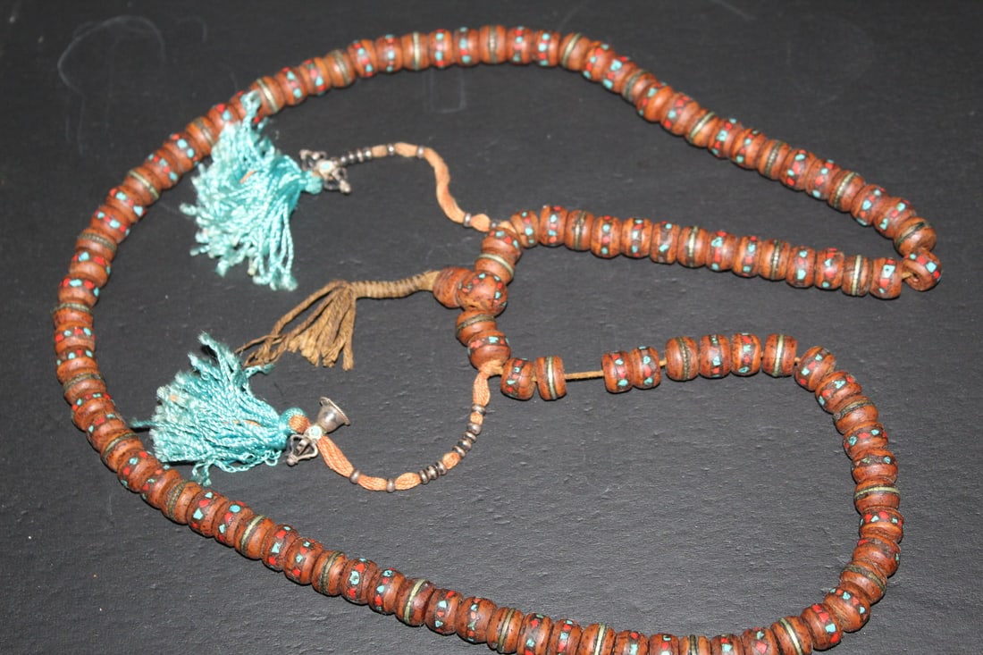 Tibetan Prayer's Beads Necklace (1 of 5)
