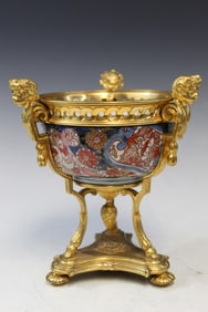 Japanese Imari Center Bowl