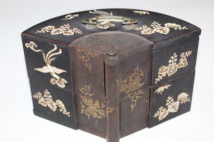Japanese Fan-shaped Lacquer Box with Mother-of-pearl Decorations
