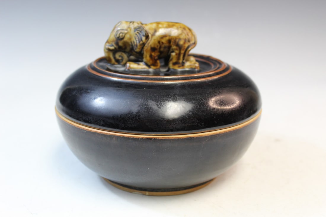 Asian Black Glazed Porcelain Box: Asian Black Glazed Porcelain Box. Diam 19.5 cm.