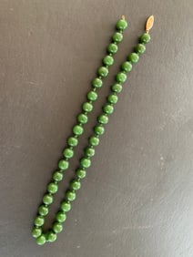 Spinach Jade Beads Necklace