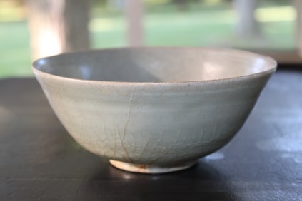 Chinese Longquan Celadon Glazed Porcelain Bowl, Song Dynasty