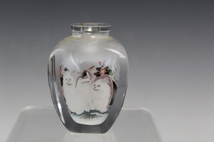 Chinese Inner Painting Glass Snuff Bottle with Cat Decorations