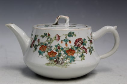 Chinese Famille Rose Porcelain Teapot