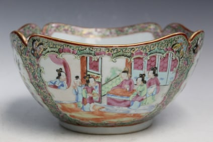 Chinese Rose Medallion Porcelain Punch Bowl