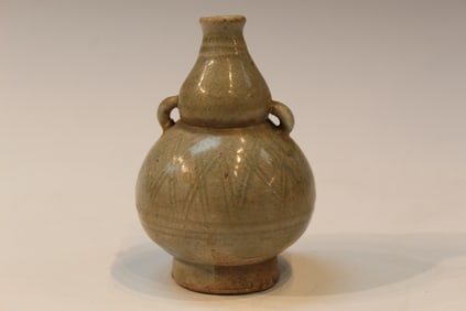 Sawankhalok Gourd Shaped Small Vase