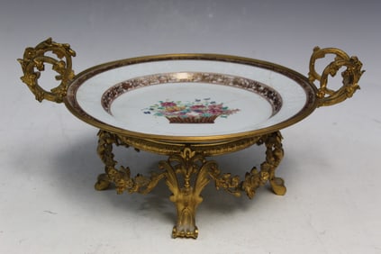 Chinese export famille rose porcelain centerpiece dish, bronze mounted, 18th Century