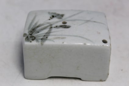 Korean Porcelain Water Dropper