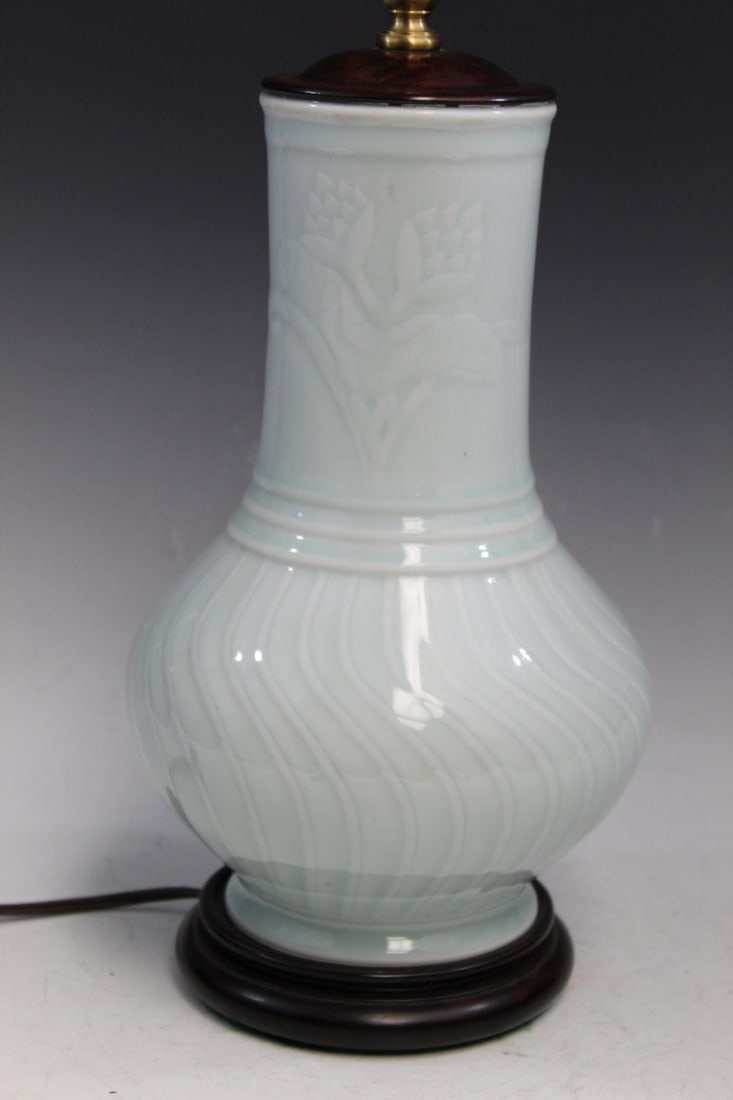 Chinese Celadon Glazed Porcelain Vase Lamp: Chinese Celadon Glazed Porcelain Vase Lamp. Vase H 28 cm, Total H 41 cm