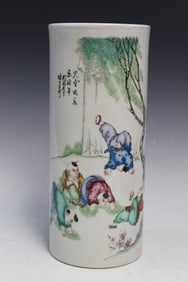 Chinese Porcelain Hat Vase