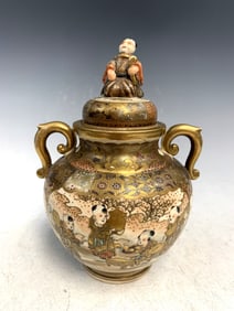 Japanese Satsuma porcelain jar with lid.