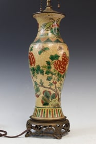 Chinese Crackle Glaze Famille Rose Vase Lamp