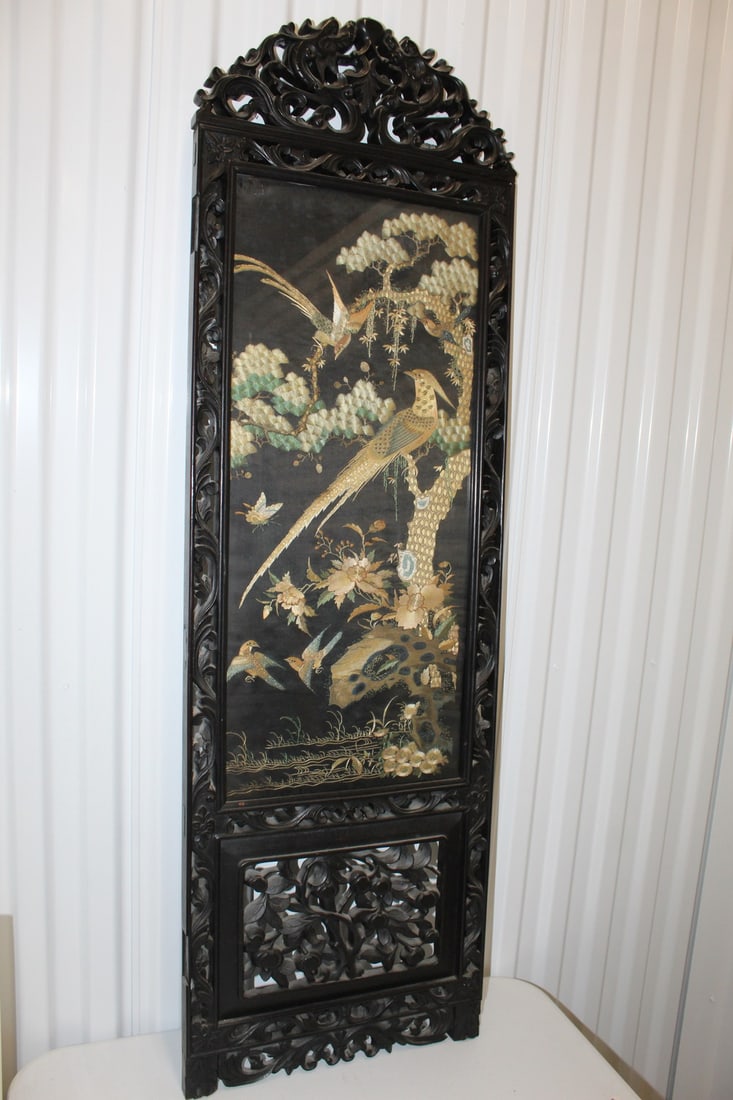 Chinese Carved Wood Panel with Embroidery Silk Inlaid. (1 of 7)