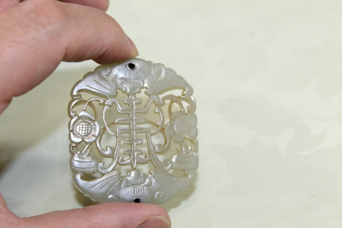 Chinese Carved Jade Plaque Brooch (1 of 3)