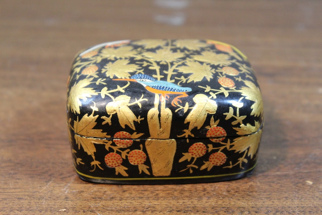 A Vintage Hand Painted Indian Lacquer Box (1 of 6)