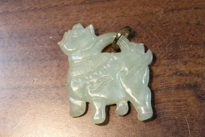 Chinese carve jade pendant