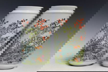 Pair of Chinese Famille Rose Porcelain Vases