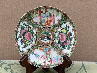 Chinese rose medallion porcelain dish