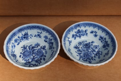 Pair of Chinese Blue and White Porcelain Bowls