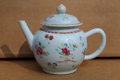 Chinese Export Famille Rose Porcelain Teapot
