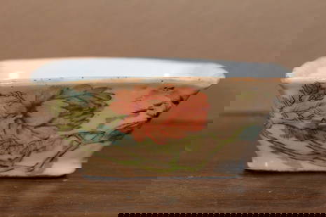 Chinese famille rose porcelain bowl: Chinese famille rose porcelain bowl. H 5 cm. Diam 13 cm.