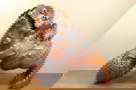 Chinese carved bamboo statue of two foo dogs: Chinese carved bamboo statue of two foo dogs. H 28 cm. L 28 cm.