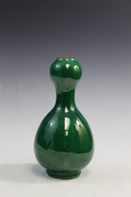 Chinese Green Glazed Porcelain Garlic-mouth Vase