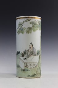 Chinese Hand-painted Porcelain Hat Vase