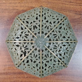 Antique Pale Green Nephrite Jade Box, Possible Mughal Empire 18th Century.