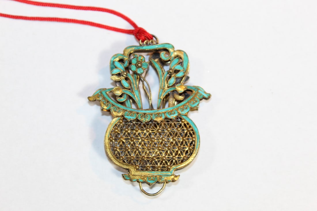 Chinese Gilt Silver Toggle with Kingfisher Feather Decoration: Chinese Gilt Silver Toggle with Kingfisher Feather Decoration. L 6.5 cm.