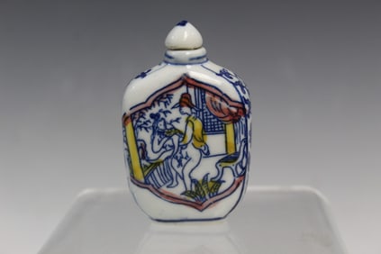 Chinese Porcelain Erotic Scene Snuff Bottle