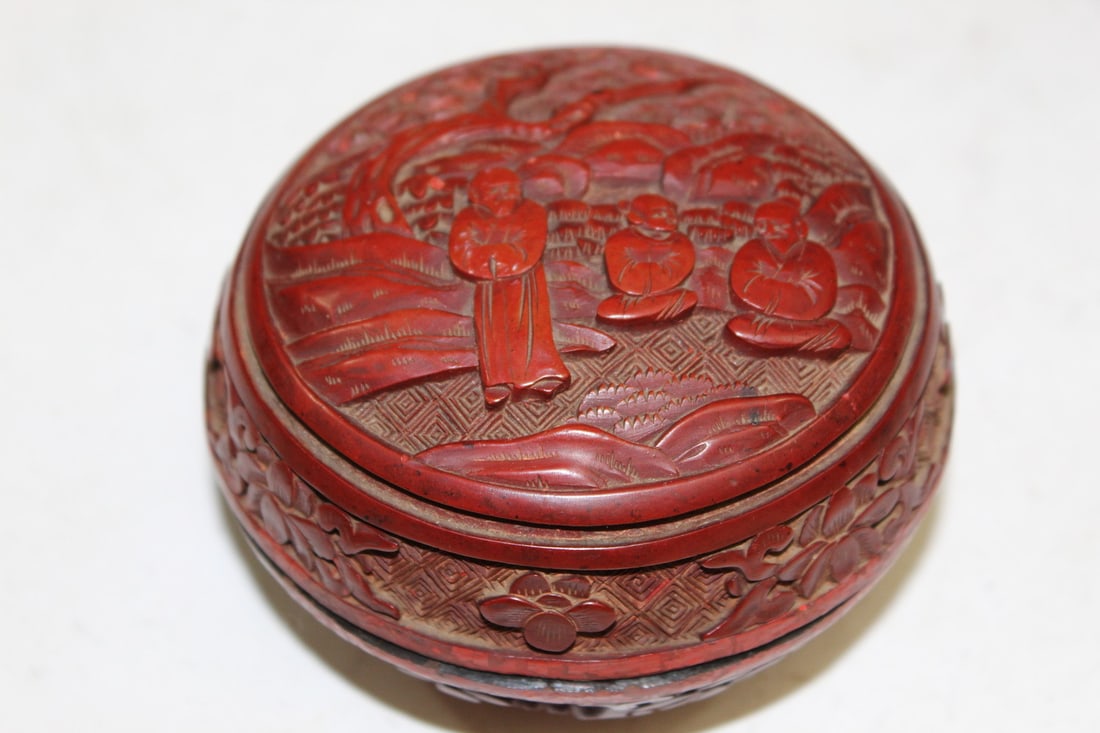 Chinese Cinnabar Box (1 of 5)