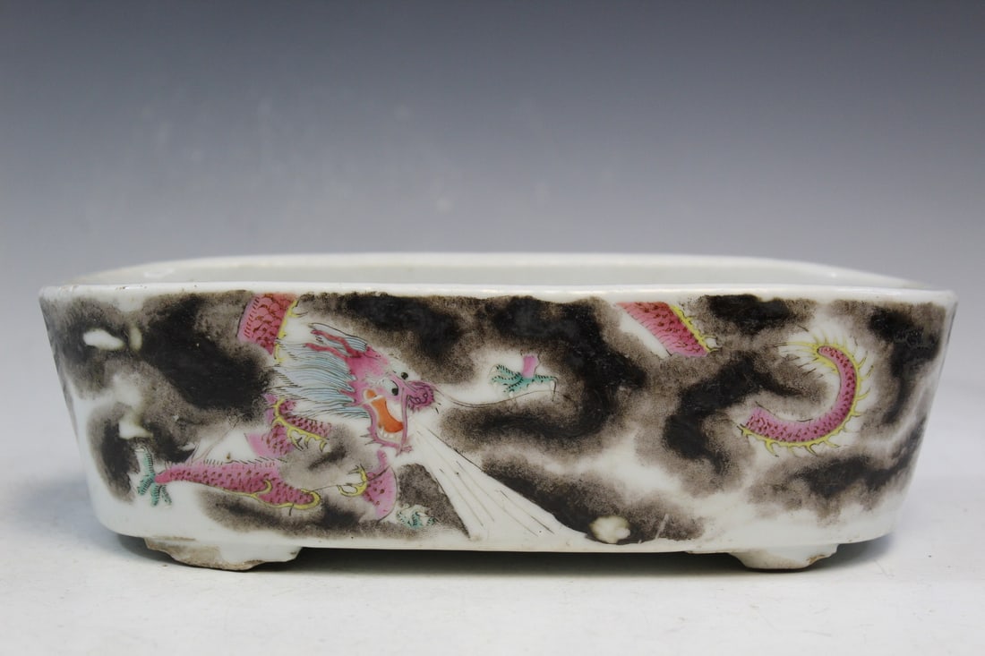 Chinese Famille Rose Porcelain Bulb Dish with Dragon Decorations.: Chinese Famille Rose Porcelain Bulb Dish with Dragon Decorations.. 27x13.5x8 cm. As Is.