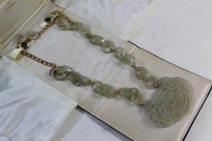 Chinese Jade Pendant Necklace with Jade and 14K Gold Earrings.