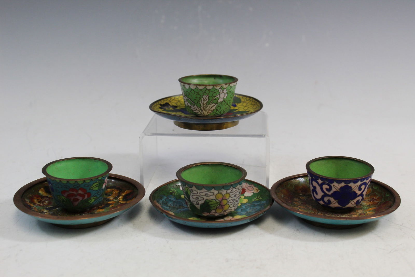 Four Chinese Cloisonne Cups and Saucers (1 of 6)