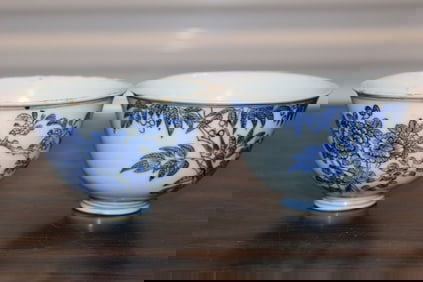 Pair of Chinese Blue and White Porcelain Tea Bowls