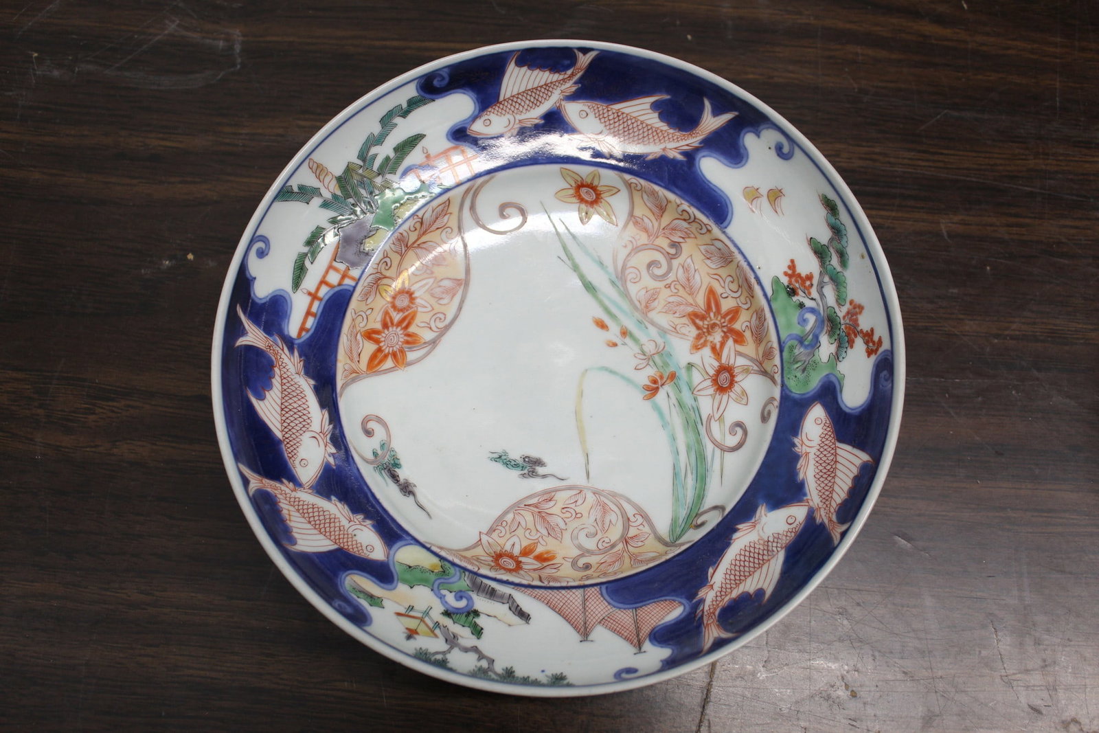Japanese Imari Porcelain Plate (1 of 8)