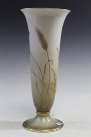 Hutschenreuther Selb Bavaria Vase Germany