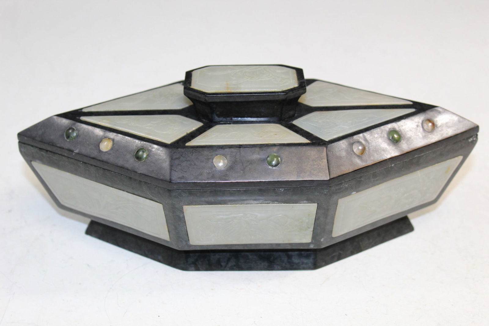 Chinese Black Jade Box with Carved Jade Plaques Inlaid. (1 of 11)