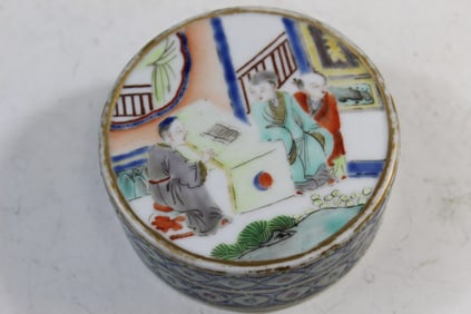 Chinese Famille Rose Porcelain Ink Box