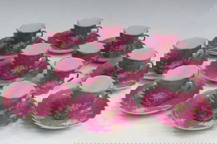 Group of Chinese Famille Rose Porcelain Cups and Saucers