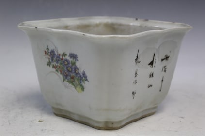 Chinese Porcelain Planter
