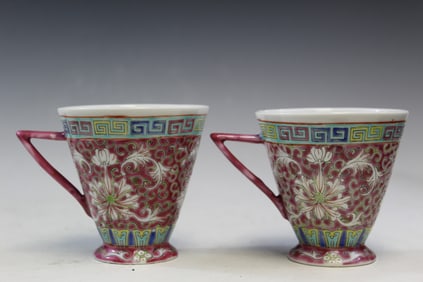 Pair of Chinese Famille Rose Porcelain Tea Cups.