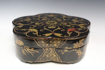 Chinese Black Lacquer Flower Shaped Box