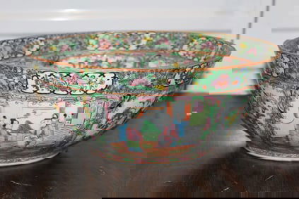 Chinese Rose Medallion Porcelain Punch Bowl