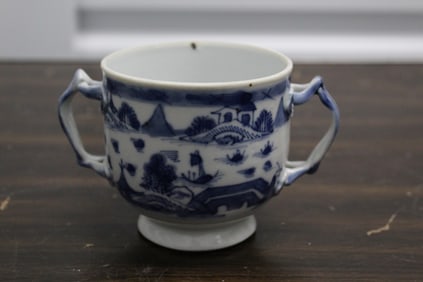 Chinese Export Canton Blue and White Porcelain Cup
