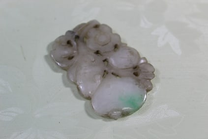 Chinese Carved Jadeite Pendant